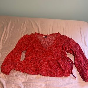 Universal thread orange floral wrap top